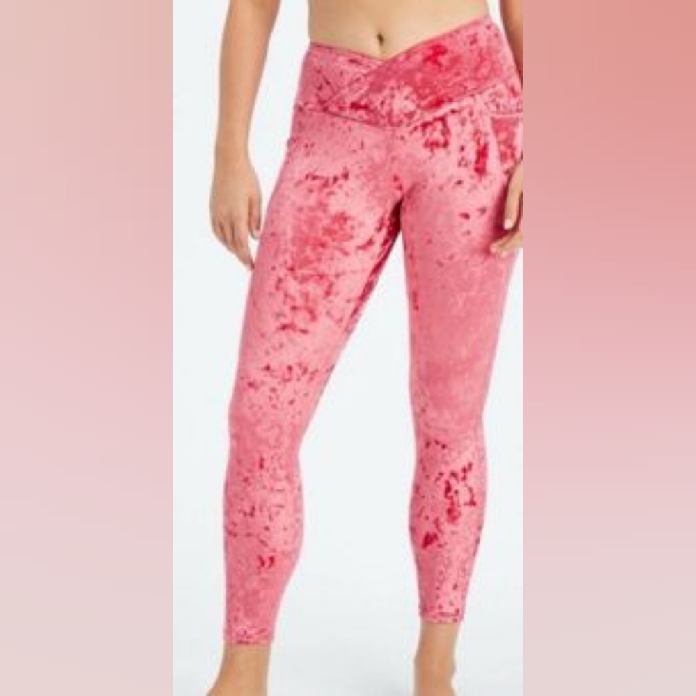 Fabletics Oasis Crushed Velour Crossover Legging